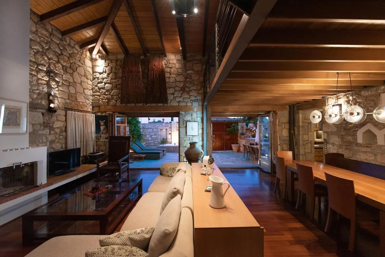 Villa La Strada Afytos 0*,